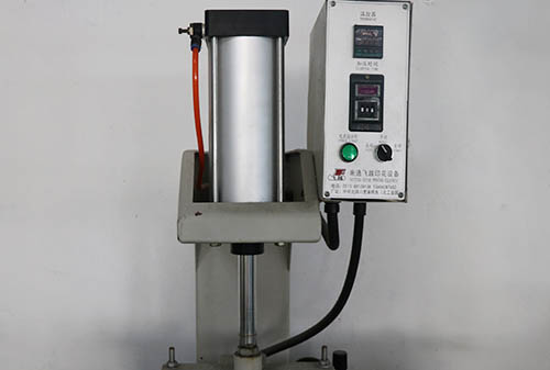Double station embossing machine